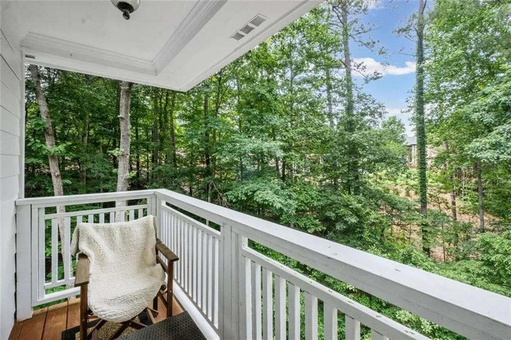 480 Fawn Glen Drive Roswell, GA 30075