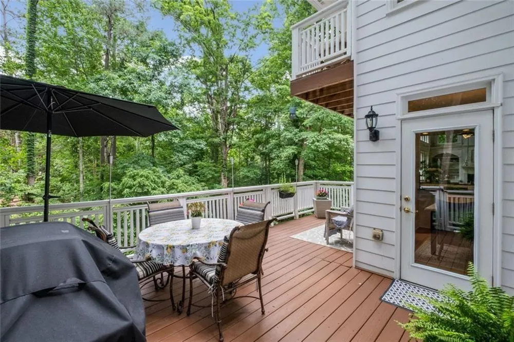 480 Fawn Glen Drive Roswell, GA 30075