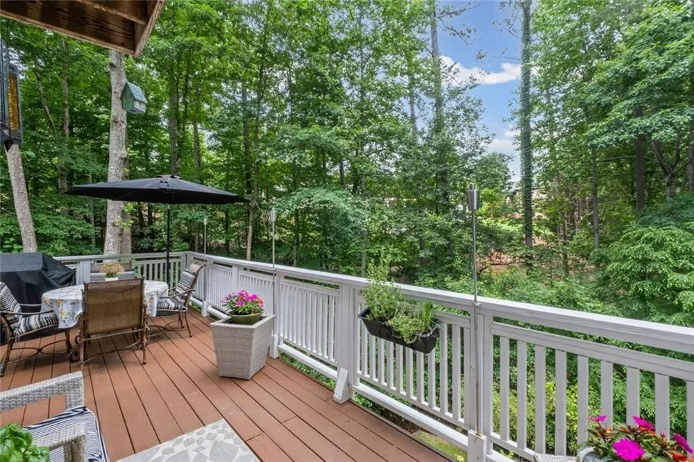 480 Fawn Glen Drive Roswell, GA 30075