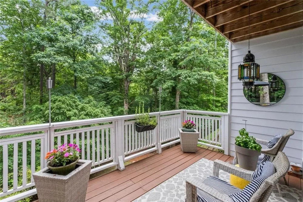 480 Fawn Glen Drive Roswell, GA 30075