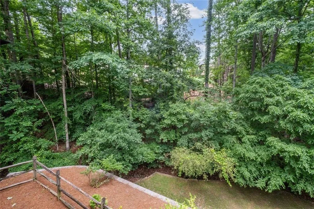 480 Fawn Glen Drive Roswell, GA 30075