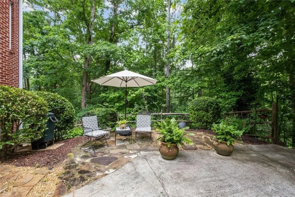 480 Fawn Glen Drive Roswell, GA 30075