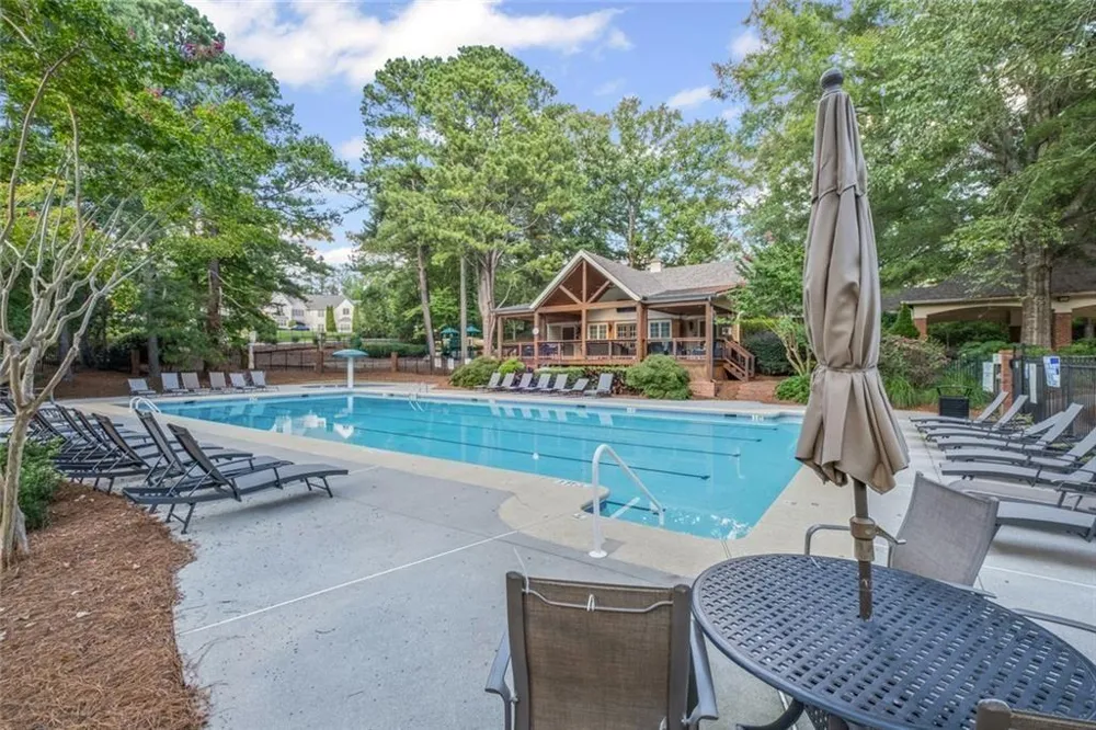 480 Fawn Glen Drive Roswell, GA 30075