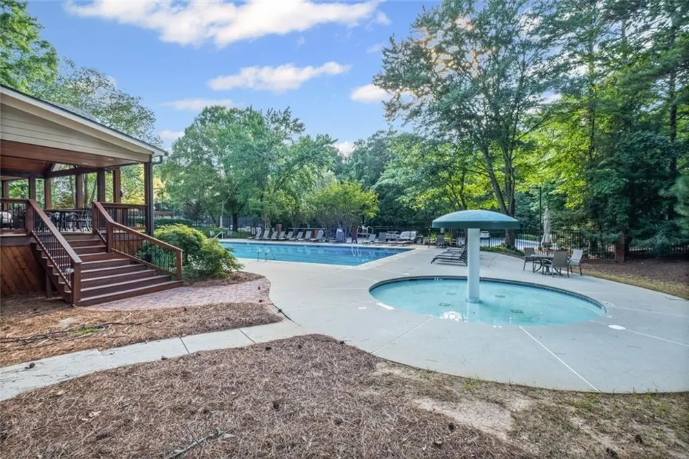 480 Fawn Glen Drive Roswell, GA 30075