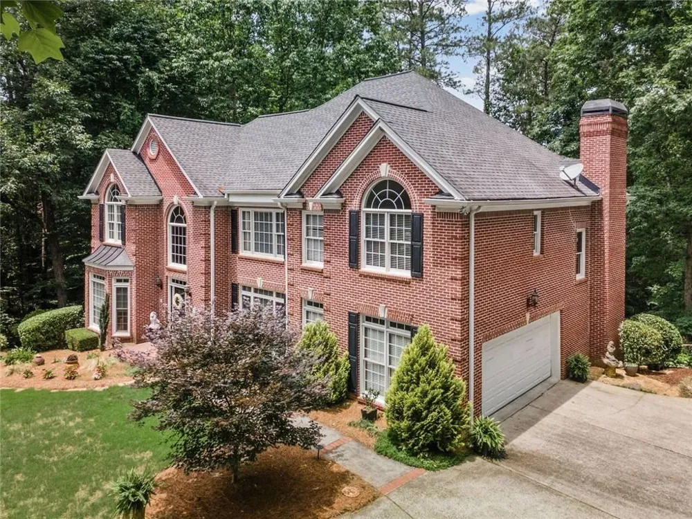 480 Fawn Glen Drive Roswell, GA 30075