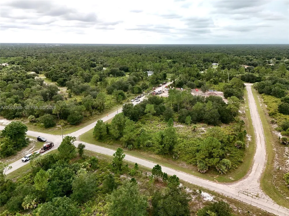 Benjamin Ln North Port, FL 34288