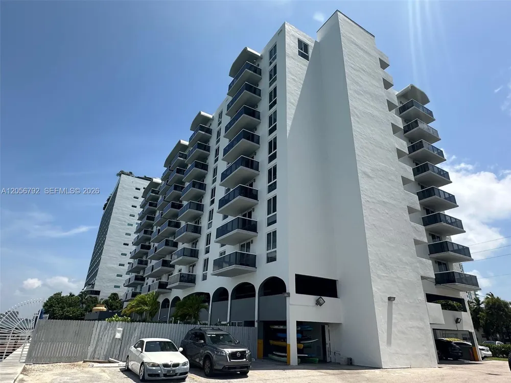 7928 West Dr #504 North Bay Village, FL 33141