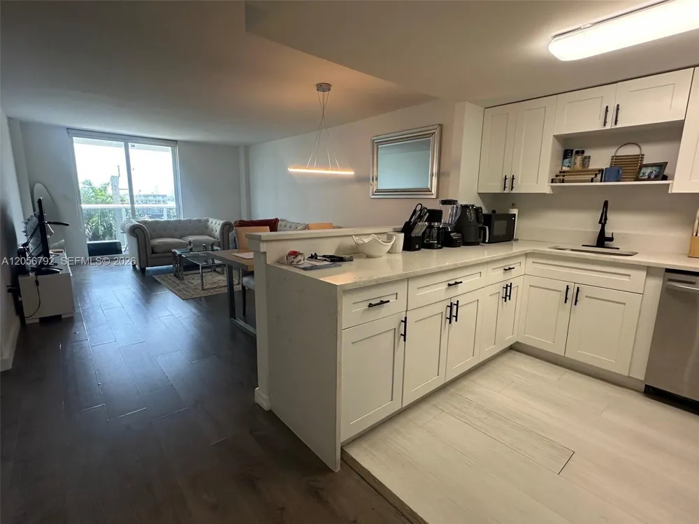 7928 West Dr #504 North Bay Village, FL 33141