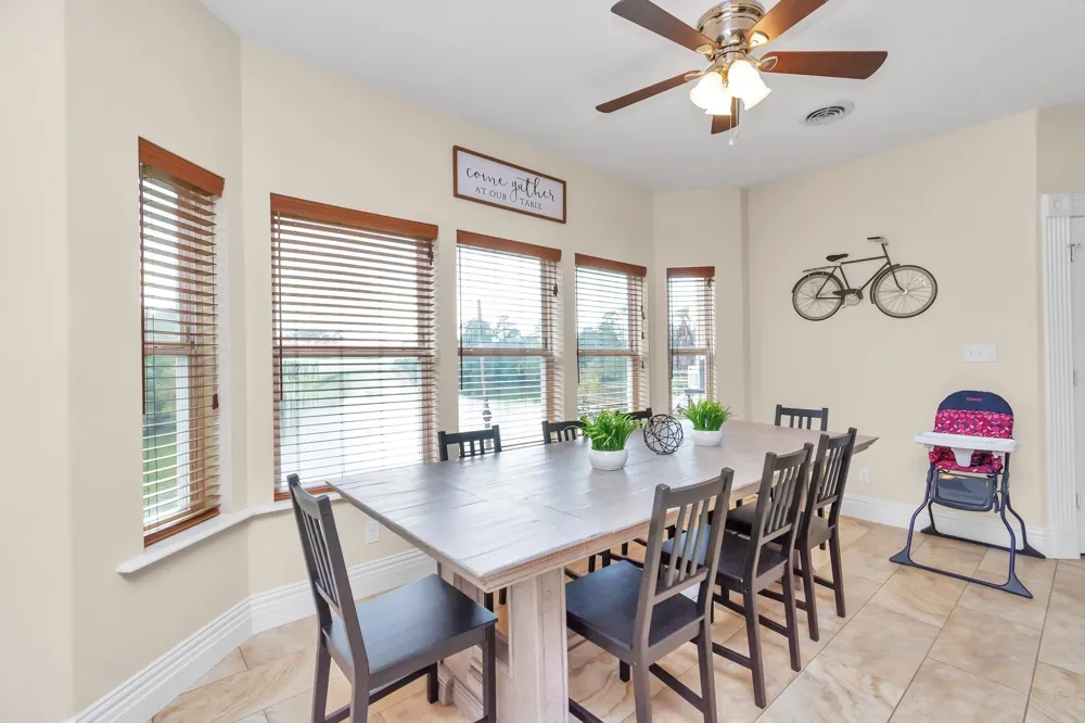 1730 Lakeshore Drive Kingwood, TX 77339