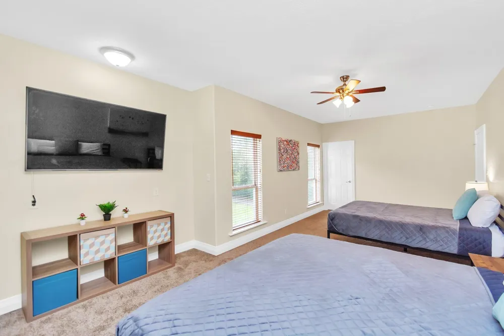 1730 Lakeshore Drive Kingwood, TX 77339