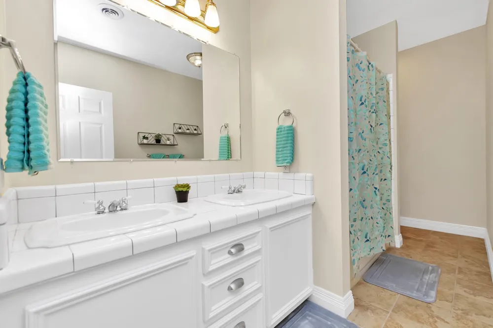 1730 Lakeshore Drive Kingwood, TX 77339