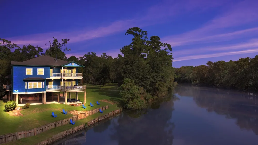 1730 Lakeshore Drive Kingwood, TX 77339