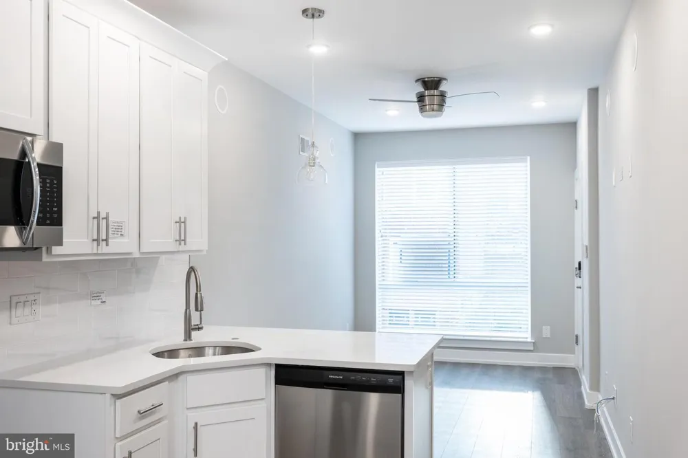 2537 HOWARD STREET #1 Philadelphia, PA 19133