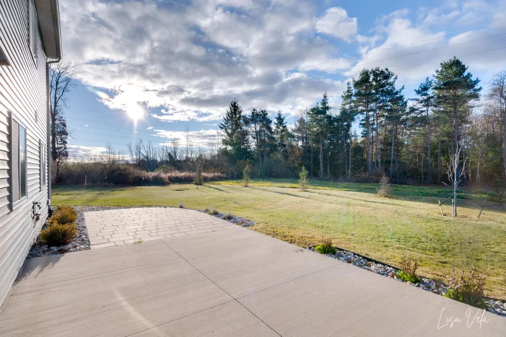 1309 Waterpoint Court Whitehall, MI 49461