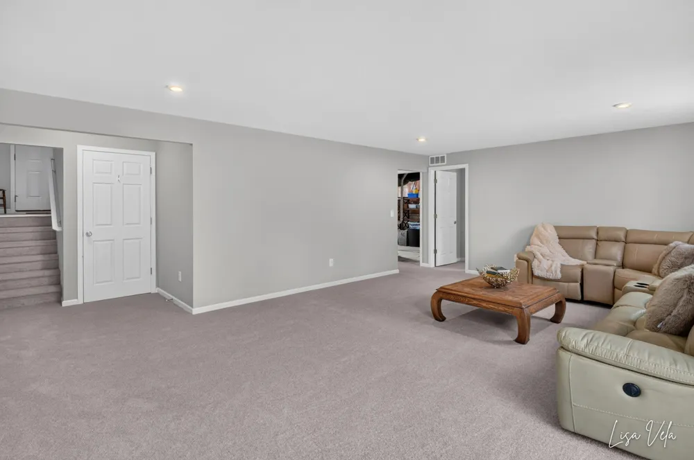 1309 Waterpoint Court Whitehall, MI 49461