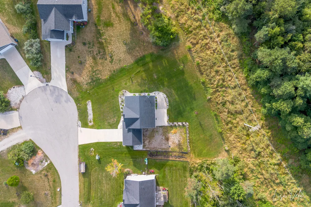 1309 Waterpoint Court Whitehall, MI 49461