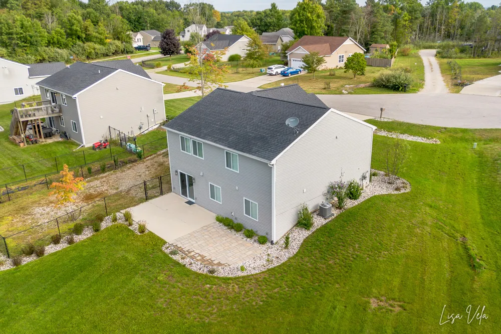 1309 Waterpoint Court Whitehall, MI 49461