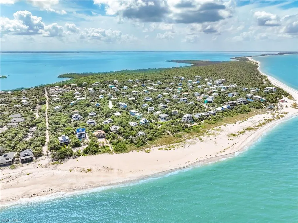552 Coral Circle Upper Captiva, FL 33924