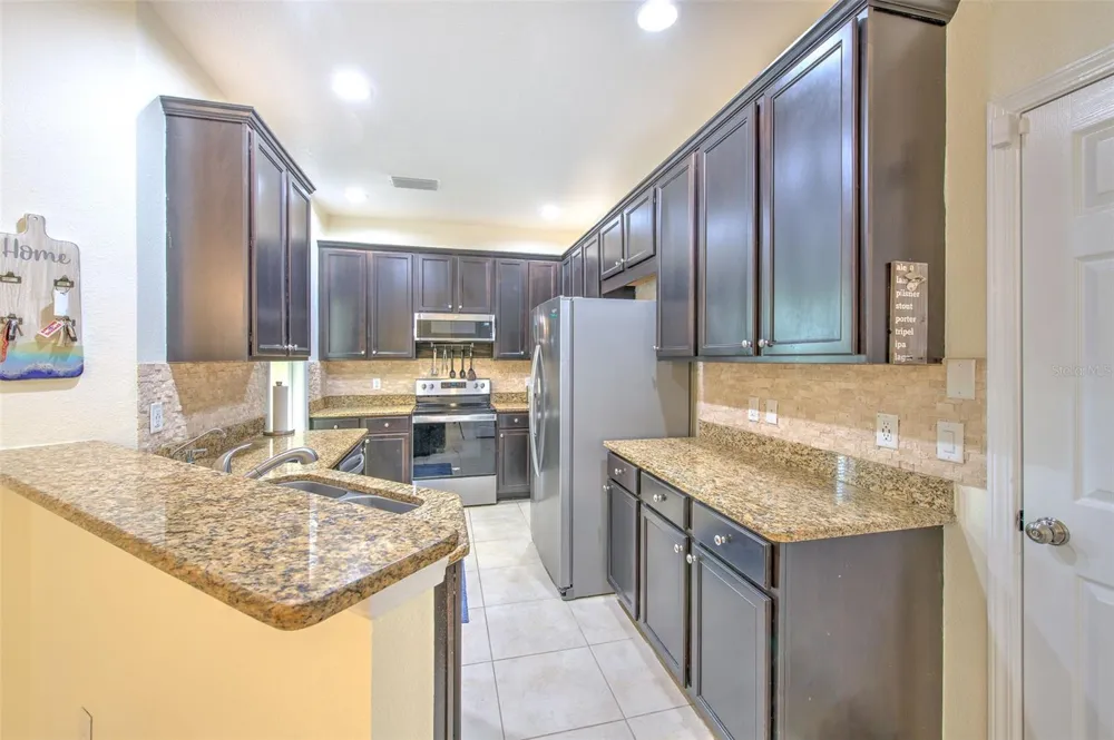 5409 CONCH SHELL PLACE Apollo Beach, FL 33572