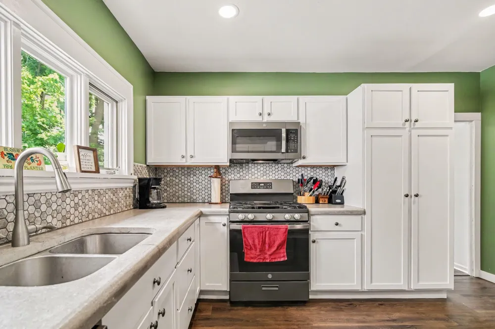 315 S Washington Street Manchester, MI 48158