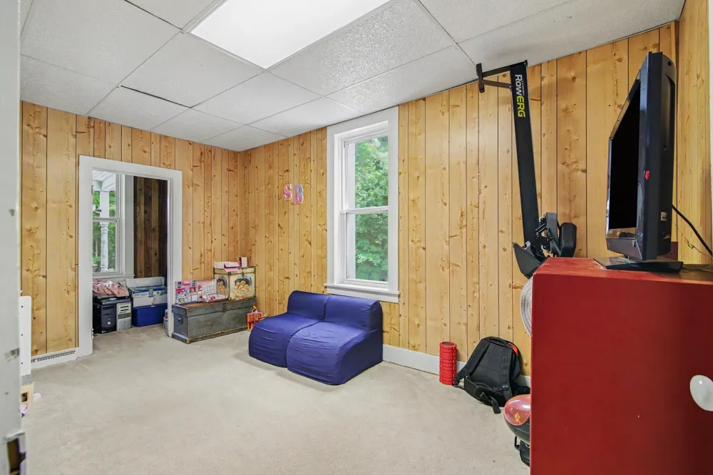 315 S Washington Street Manchester, MI 48158