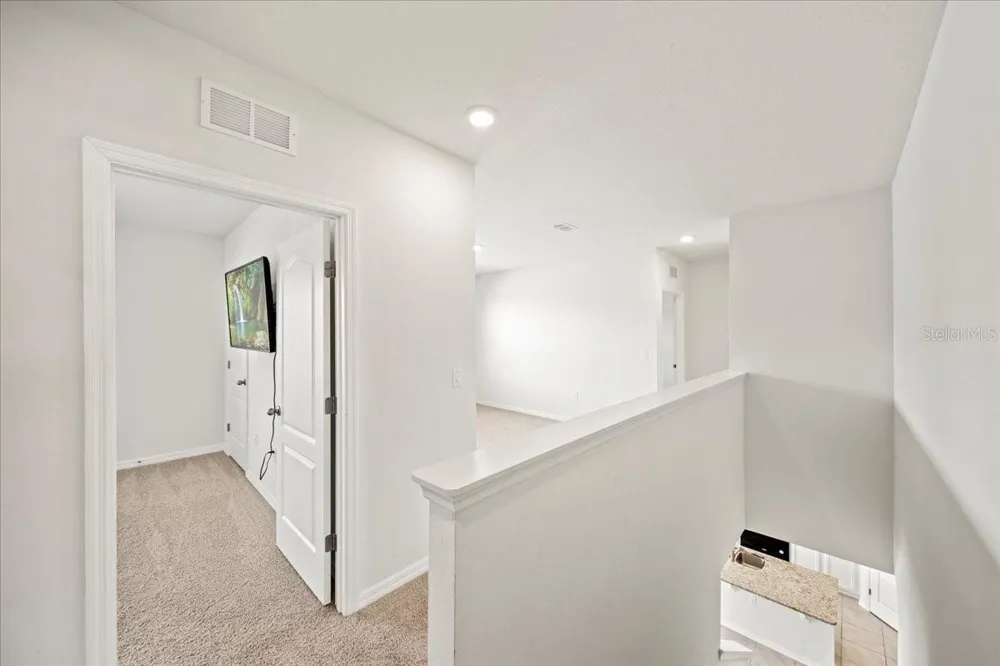 1933 PRISTINE LOOP Lakeland, FL 33811