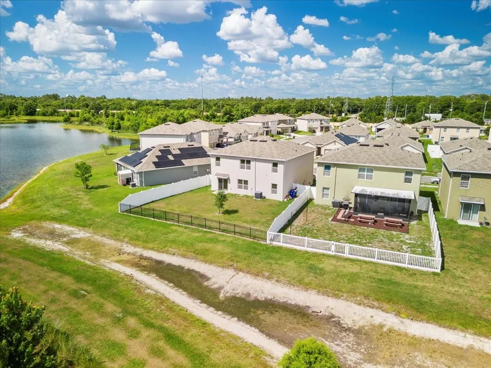 1933 PRISTINE LOOP Lakeland, FL 33811
