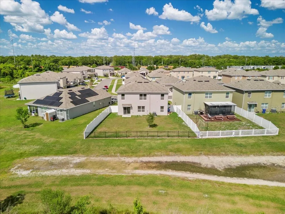 1933 PRISTINE LOOP Lakeland, FL 33811