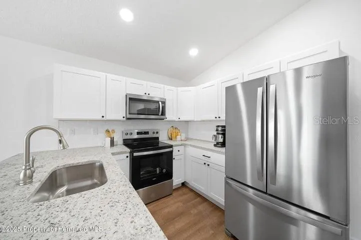 15176 GONZO ROAD Brooksville, FL 34614
