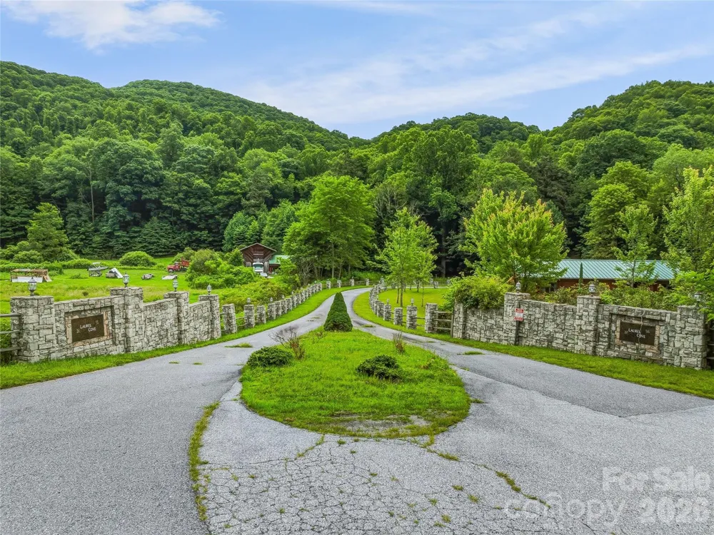 961 Wilson Branch Road Mars Hill, NC 28754