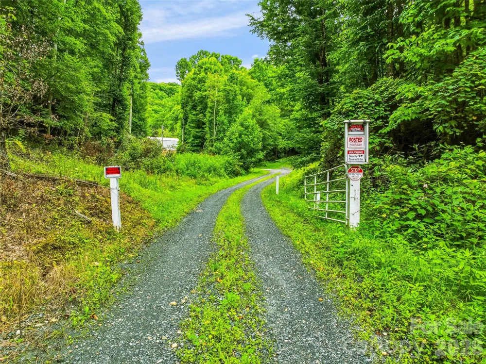 961 Wilson Branch Road Mars Hill, NC 28754