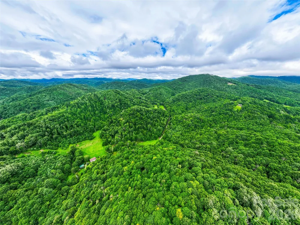 961 Wilson Branch Road Mars Hill, NC 28754