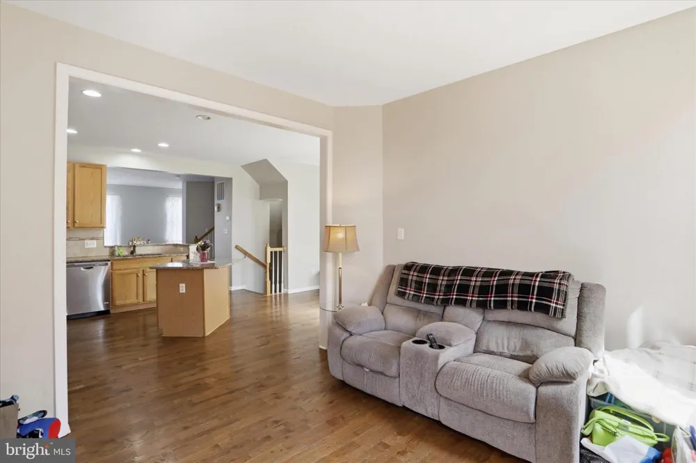 334 LANTERN LANE Chambersburg, PA 17201