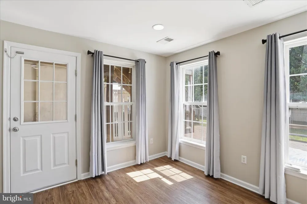 334 LANTERN LANE Chambersburg, PA 17201