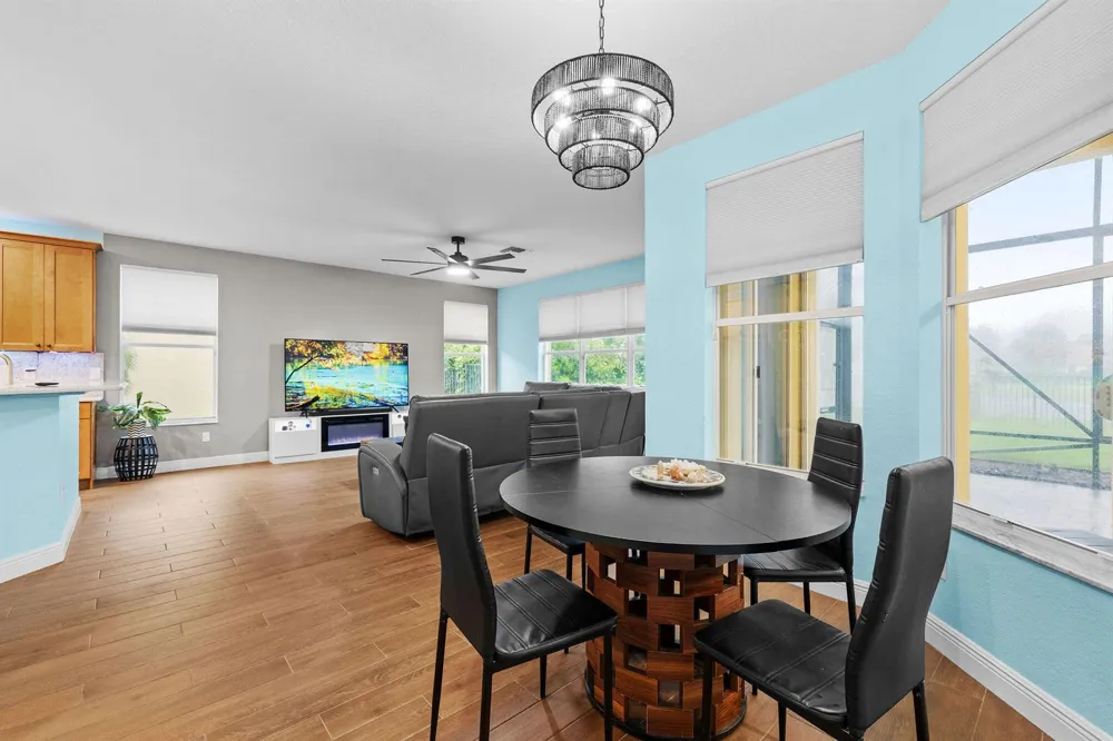 1894 Grey Falcon Circle SW Vero Beach, FL 32962