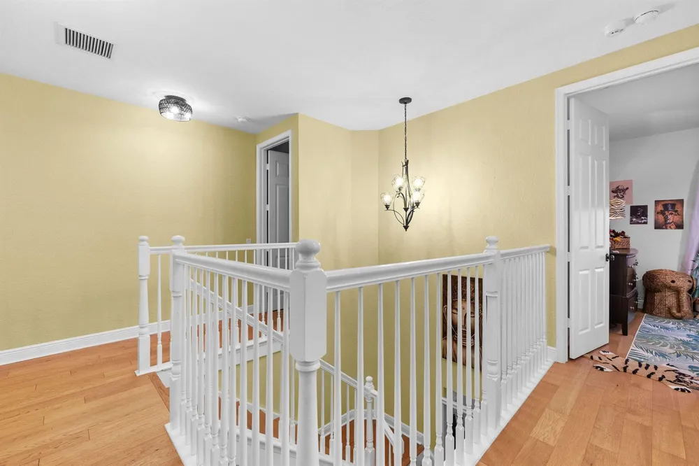 1894 Grey Falcon Circle SW Vero Beach, FL 32962