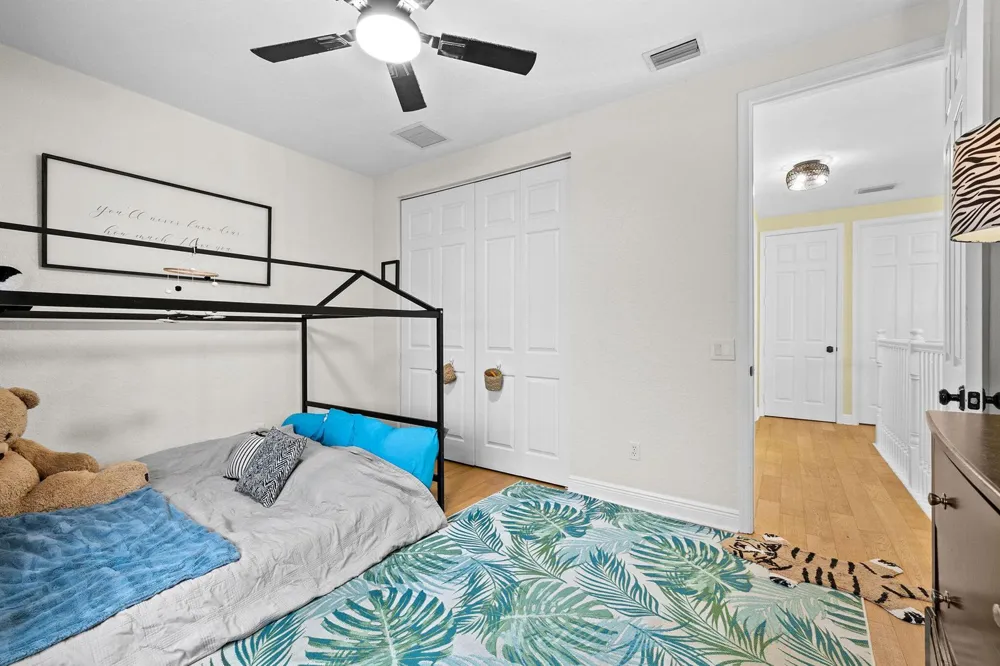 1894 Grey Falcon Circle SW Vero Beach, FL 32962