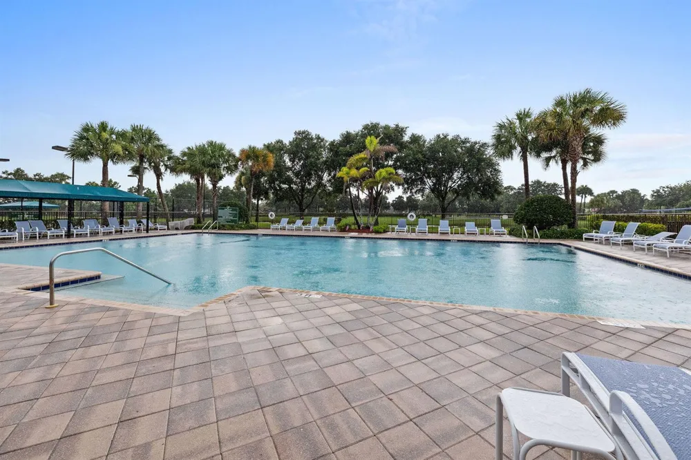 1894 Grey Falcon Circle SW Vero Beach, FL 32962