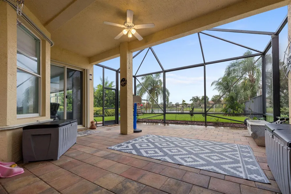 1894 Grey Falcon Circle SW Vero Beach, FL 32962