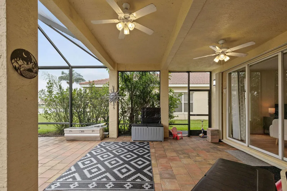 1894 Grey Falcon Circle SW Vero Beach, FL 32962