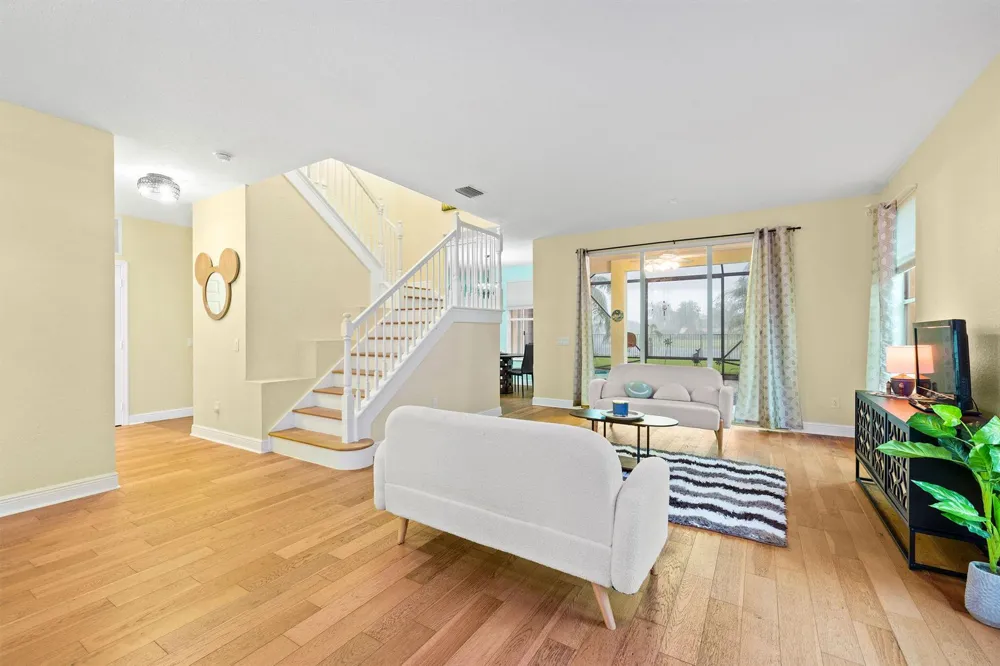 1894 Grey Falcon Circle SW Vero Beach, FL 32962