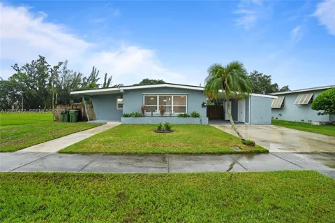 44 NW 19th St #1