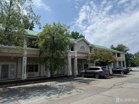 52 Bridge Street