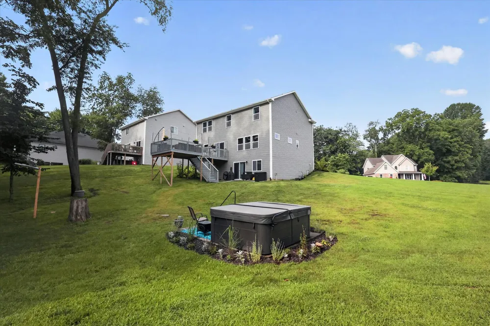 712 Gentry Lane New Carlisle, IN 46552