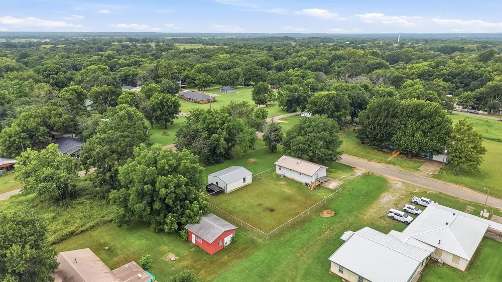 406 Main Street Hendrix, OK 74741
