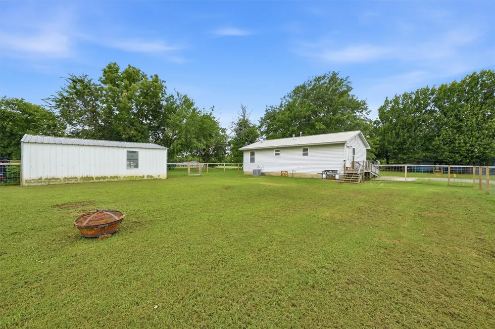 406 Main Street Hendrix, OK 74741