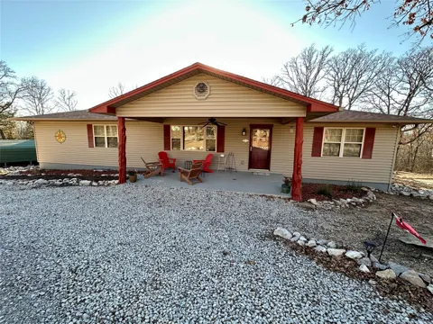 2332 Sioux Drive