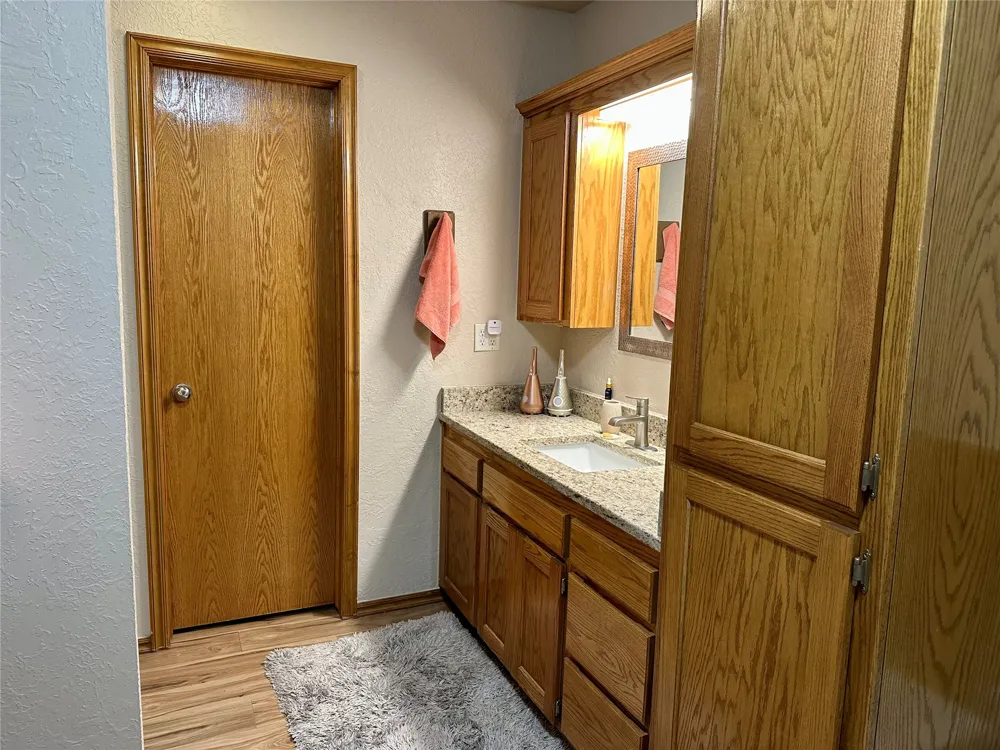 2332 Sioux Drive Sulphur, OK 73086