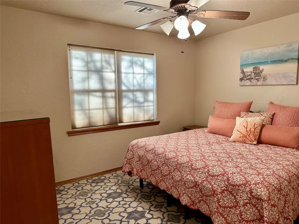 2332 Sioux Drive Sulphur, OK 73086