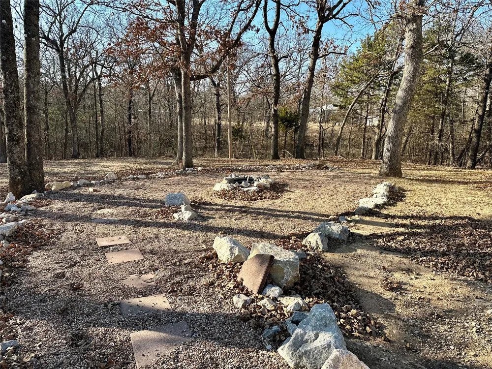 2332 Sioux Drive Sulphur, OK 73086